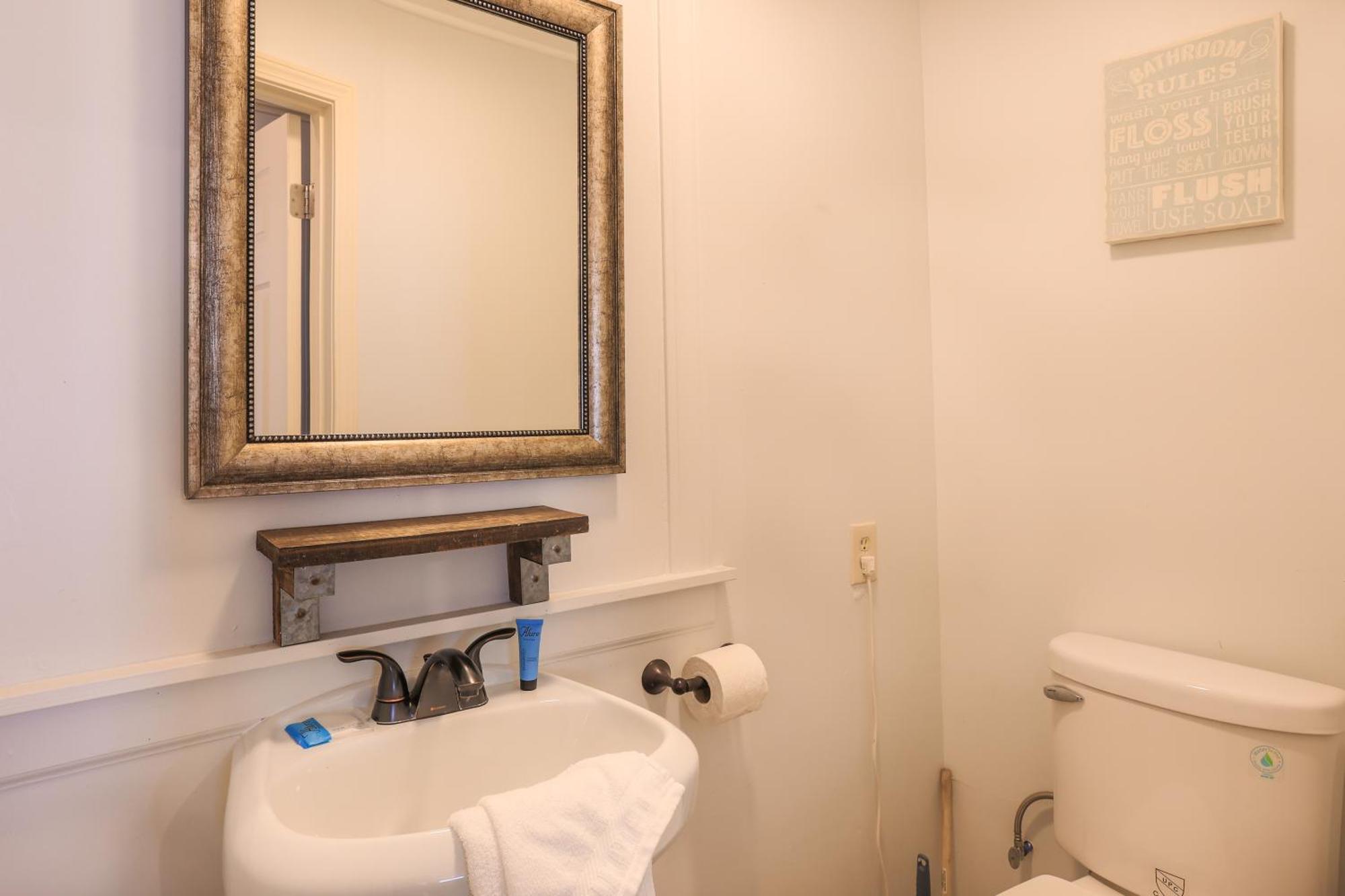 Relaxing 3Br Cottage 1 Mile To Main St Attractions Views جاتلينبرج المظهر الخارجي الصورة